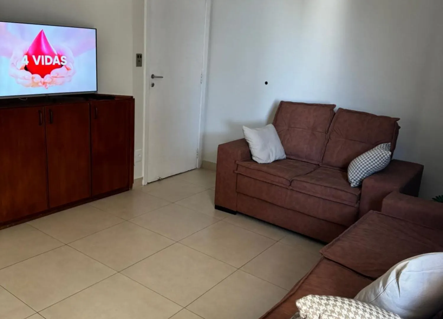 Apartamento De 3 Quartos - Cabo Frio - 9 Minutos Da Praia Apartment